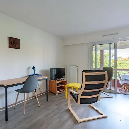 Apartment Lumineux Avec Balcon A 300m Des Plages D'anglet - Fr-1-3-596